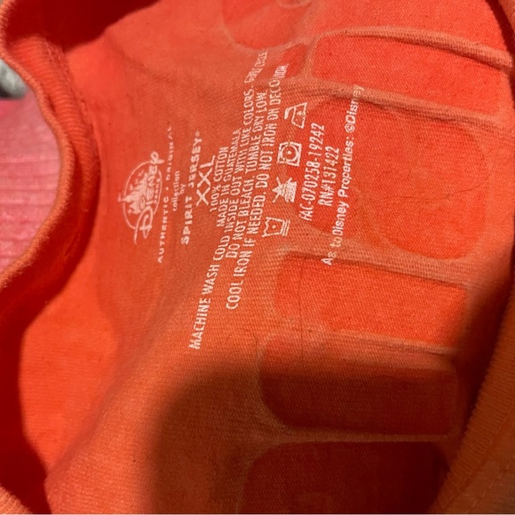 Walt Disney World Coral Peach Ombre Spirit Jersey Sweater Shirt, Size XXL - Picture 5 of 5